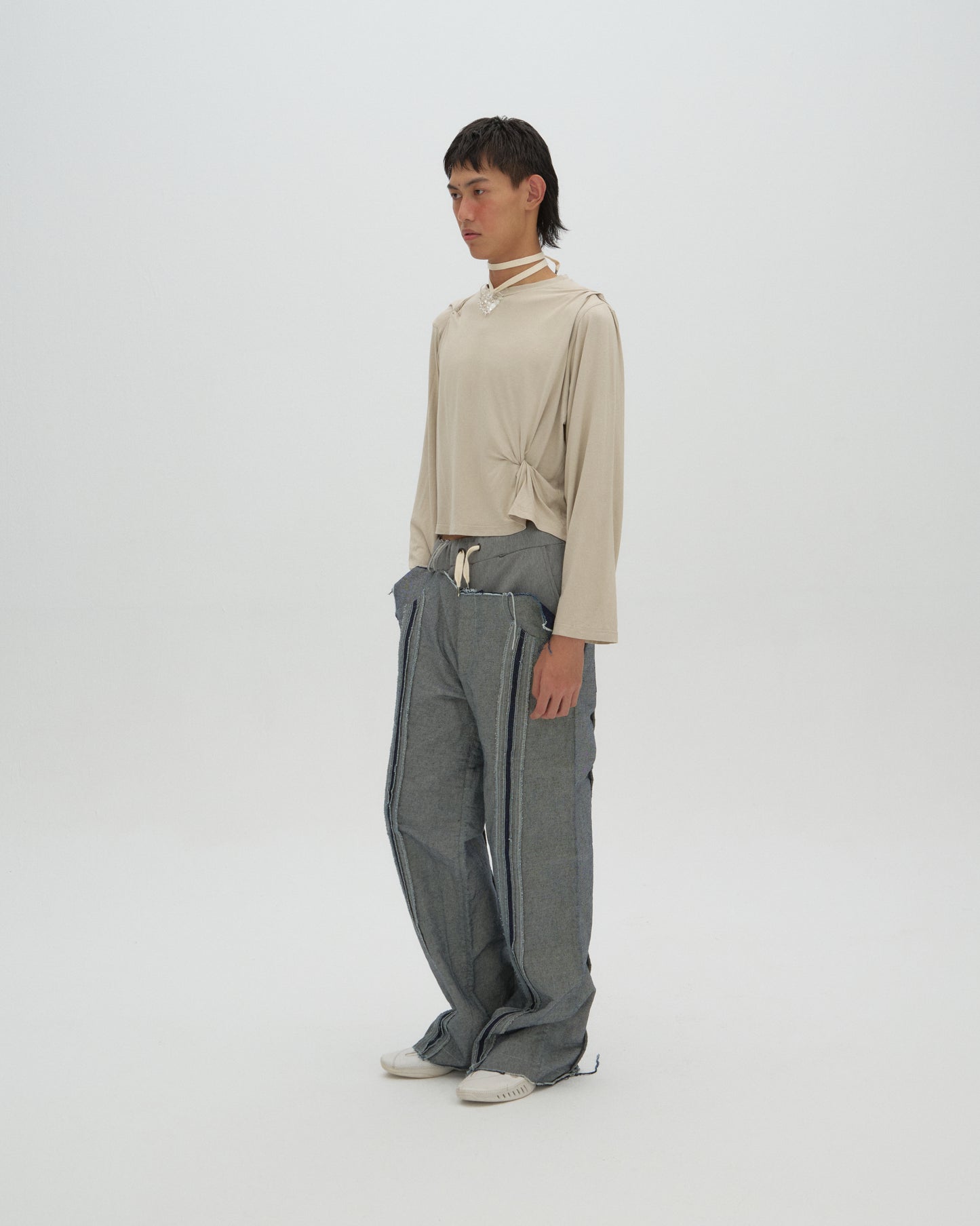 knotted long sleeve t-shirt