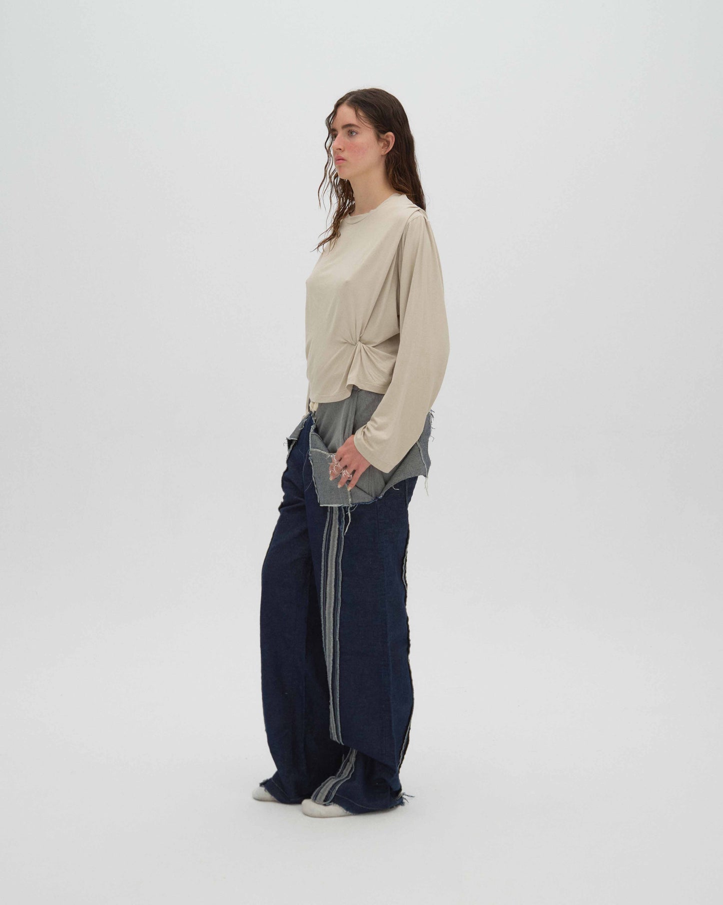knotted long sleeve t-shirt